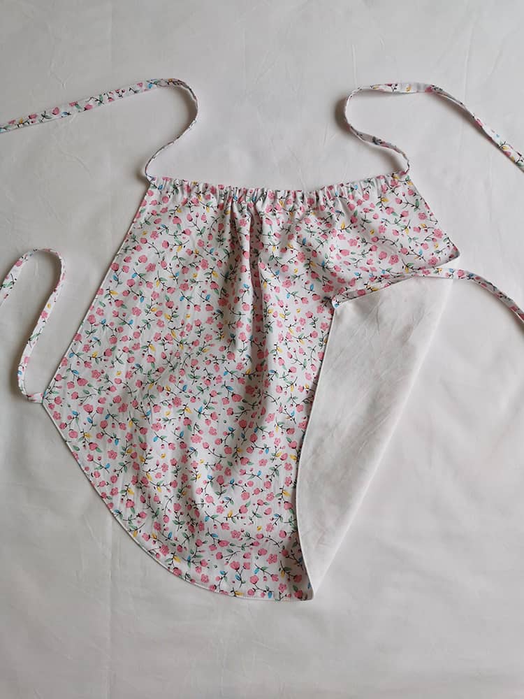 Pink Ancient Chinese Underwear Dudou with Floral Patterns and Thin Belts