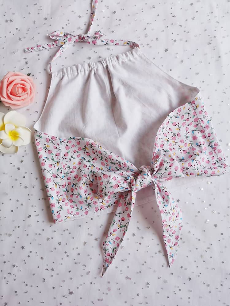 Pink Ancient Chinese Underwear Dudou with Floral Patterns and Wide Belts