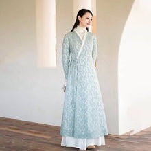 Load image into Gallery viewer, A woman with a hanfu dress with fur
