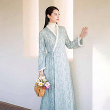 Load image into Gallery viewer, A woman with a hanfu dress with fur

