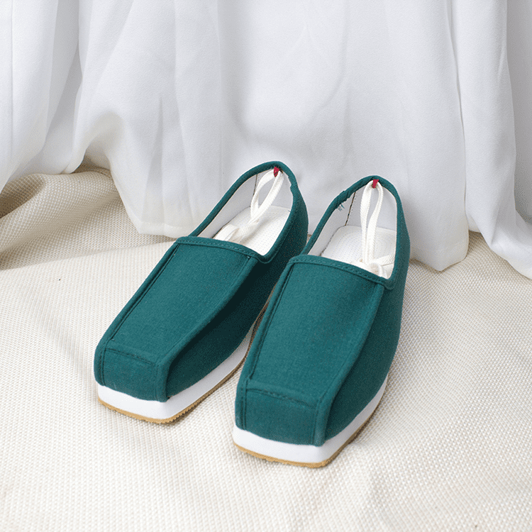 Dark Green Traditional Chinese shoes called Fangxi in Song and Ming dynasty.