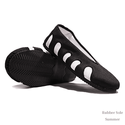 wudang taoist shoes with rubber soles wearing in summer